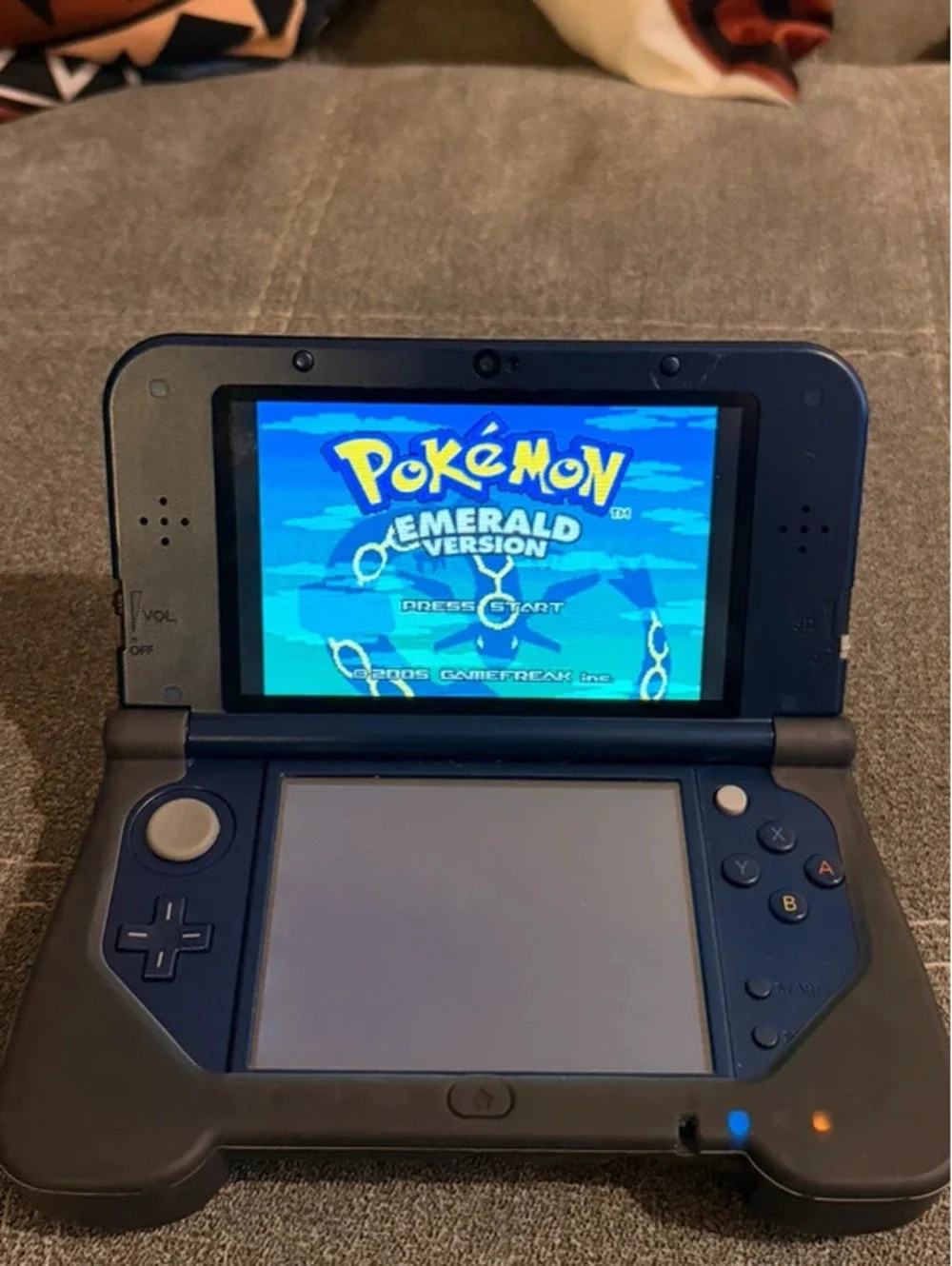 “New” Galaxy 3DS XL (Customized)